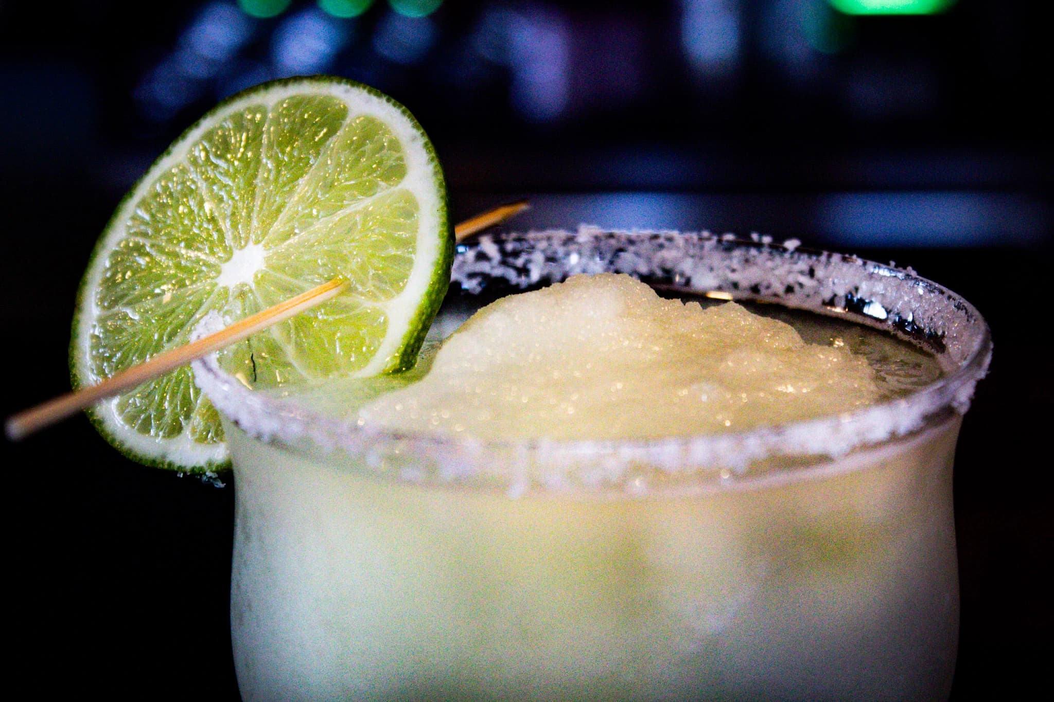 Bartender pouring a cocktail at Las Gardenias in Milwaukee